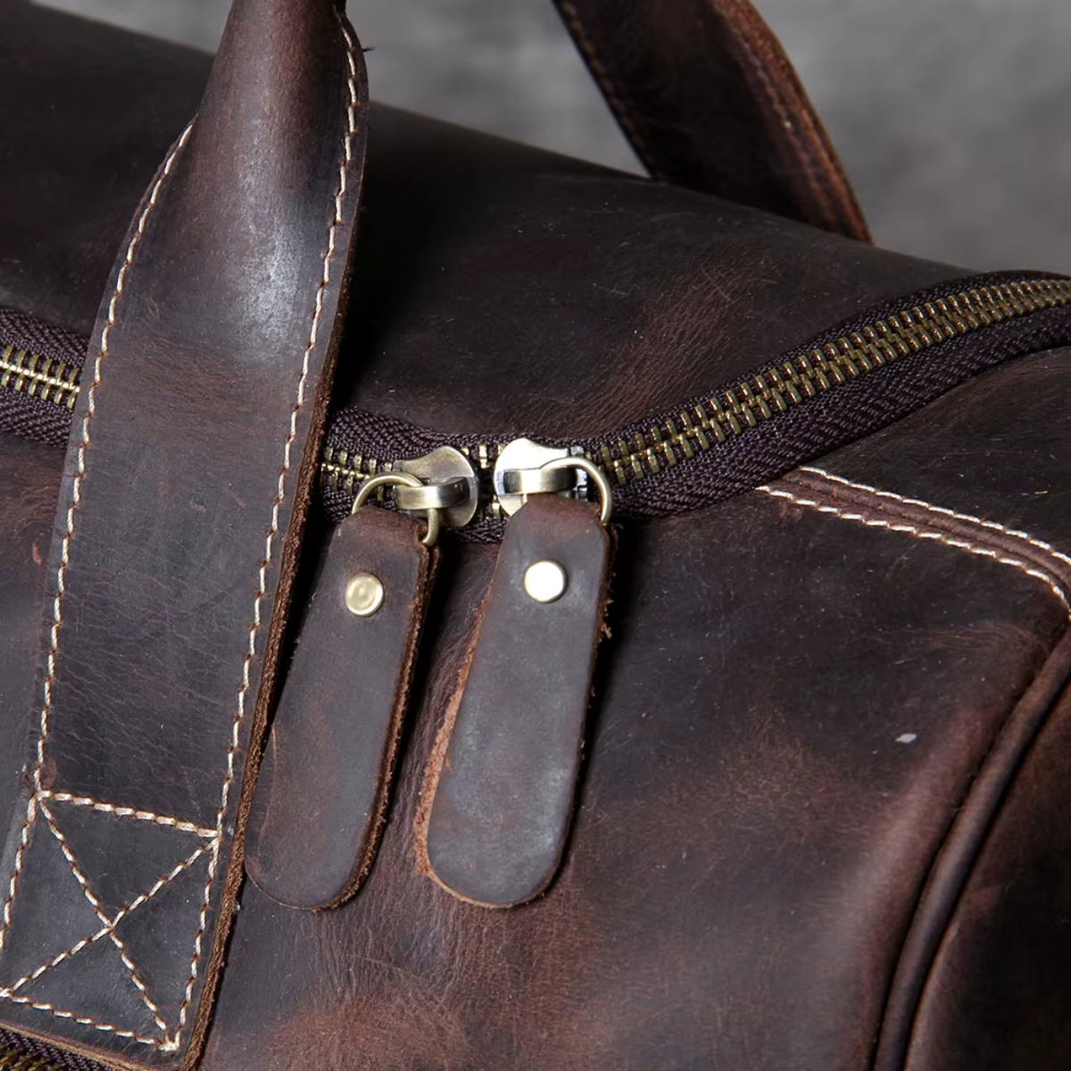 LORVENIC™ Genuine Leather Travel Bag - ARLUVI