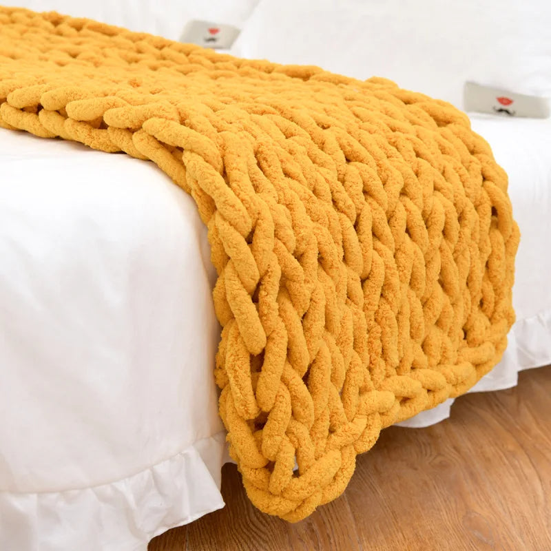 Handmade Chunky Knit Blanket - ARLUVI