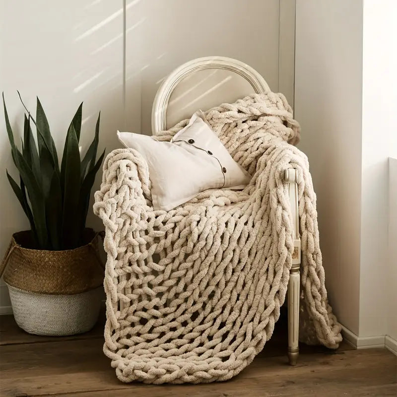 Handmade Chunky Knit Blanket - ARLUVI