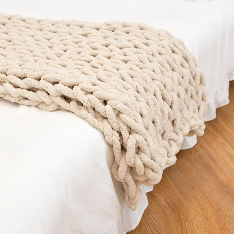 Handmade Chunky Knit Blanket - ARLUVI