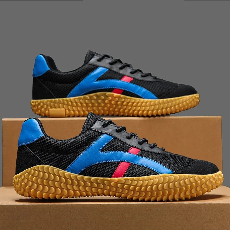 DERAVI™ Retro Sneakers - ARLUVI