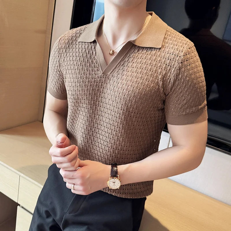 Weymar Essential™ V-Neck T-Shirt - ARLUVI