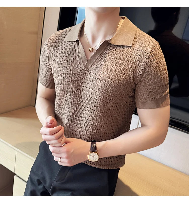 Weymar Essential™ V-Neck T-Shirt - ARLUVI
