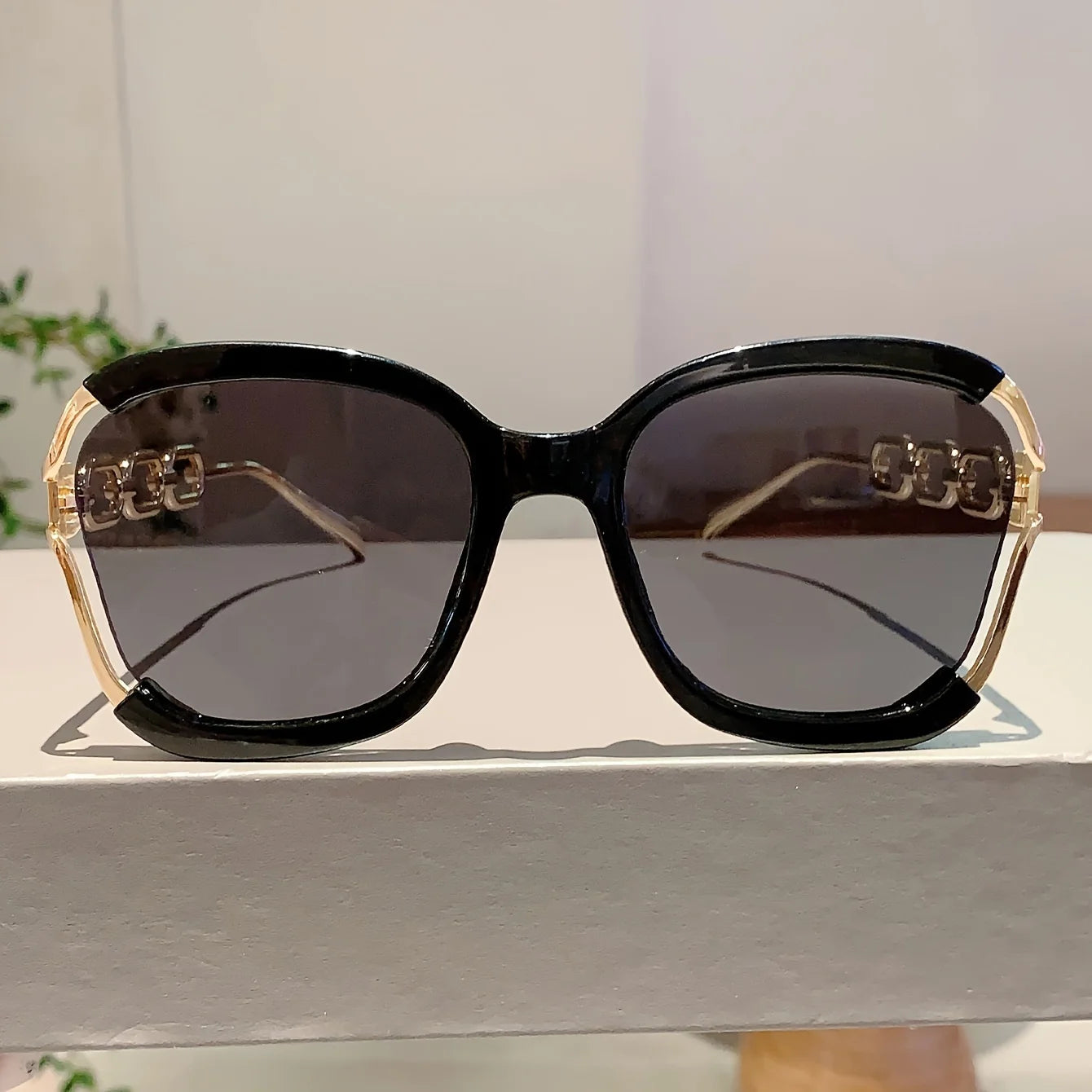 Arluvi Sunglasses - ARLUVI