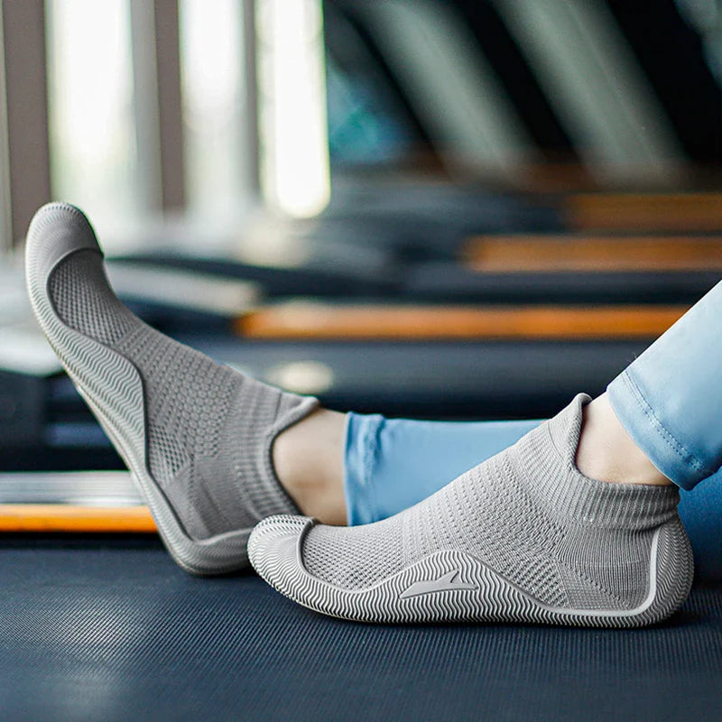 Lightweight Barefoot Grip Shoes - ARLUVI