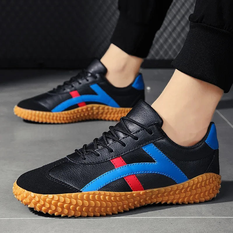 DERAVI™ Retro Sneakers - ARLUVI