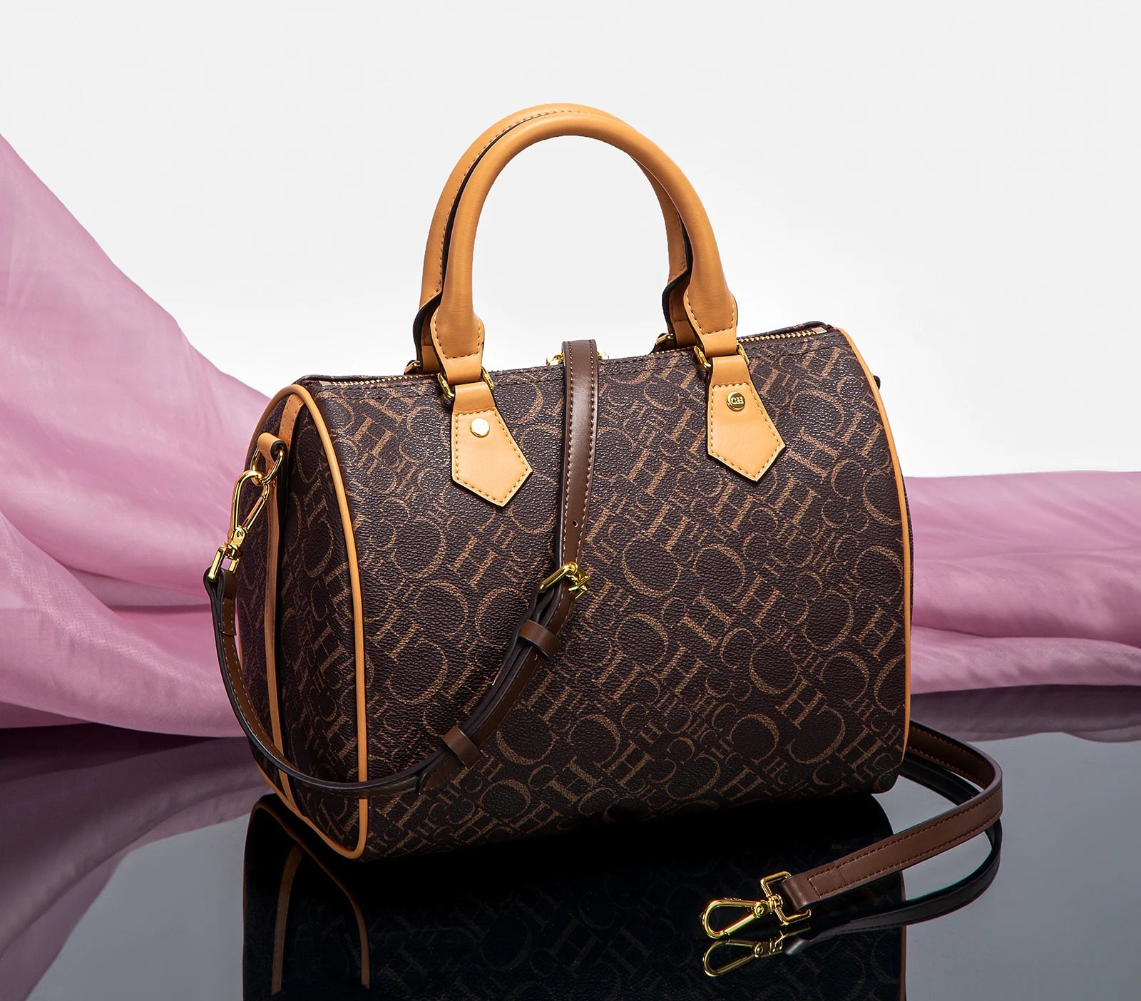 SERAVYN™ Retro Bag
