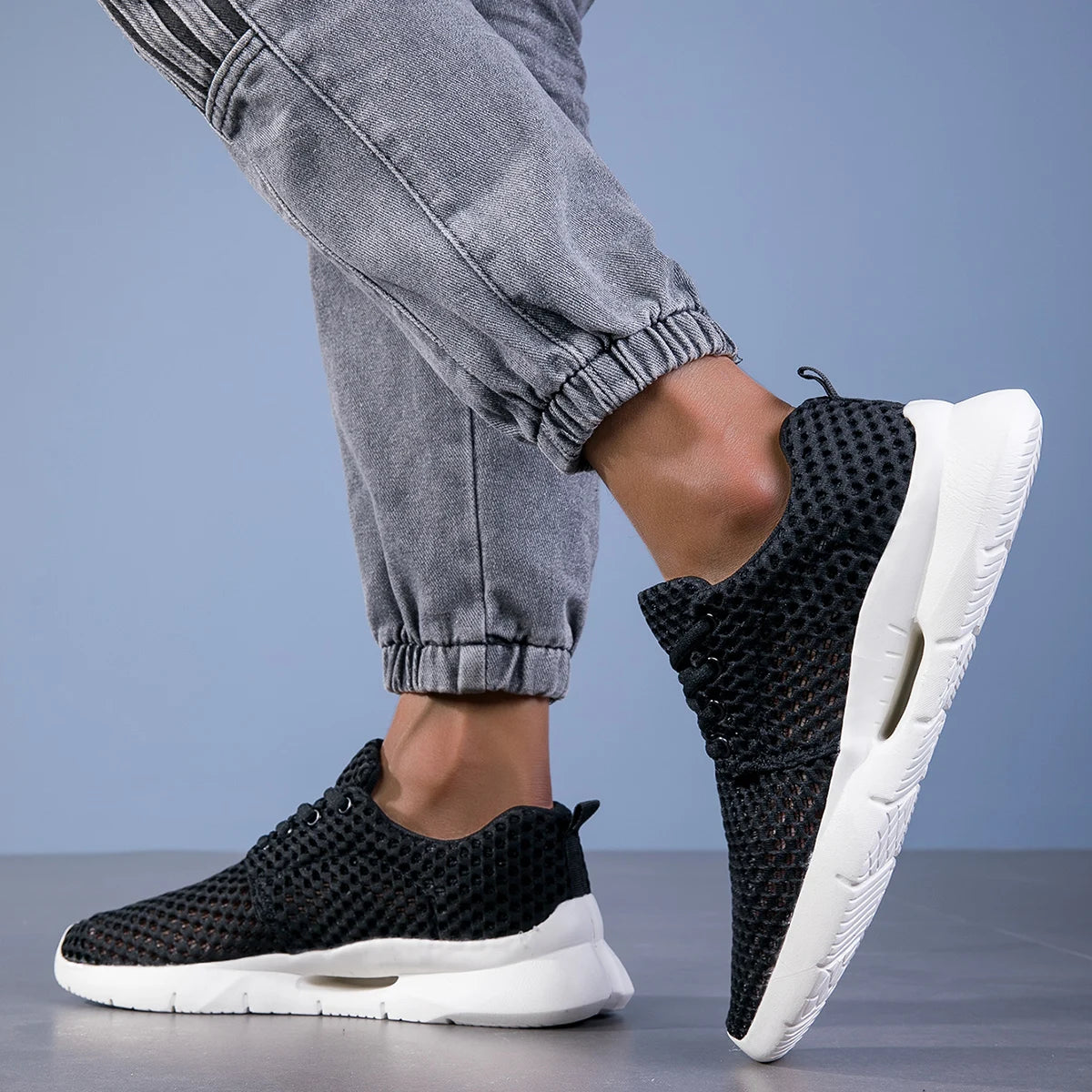 TREVYN™ Sneakers - ARLUVI