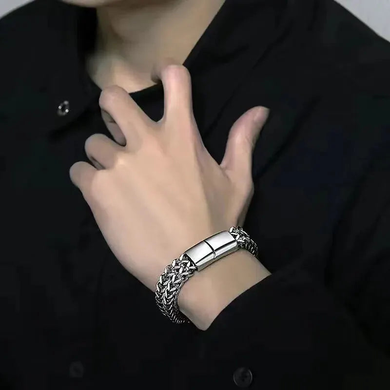 Steel Bracelet with Magnetic Buckle - ARLUVI