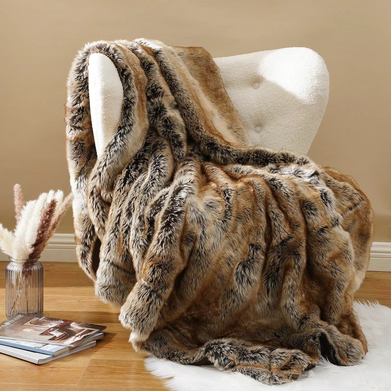 Faux Fur Blanket - ARLUVI